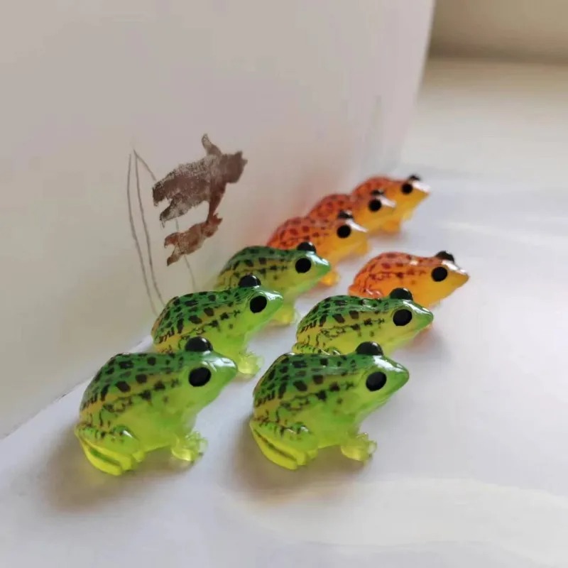 Lovely Tiny Orange Green Frogs - Bonsai Garden China 评论和价格
